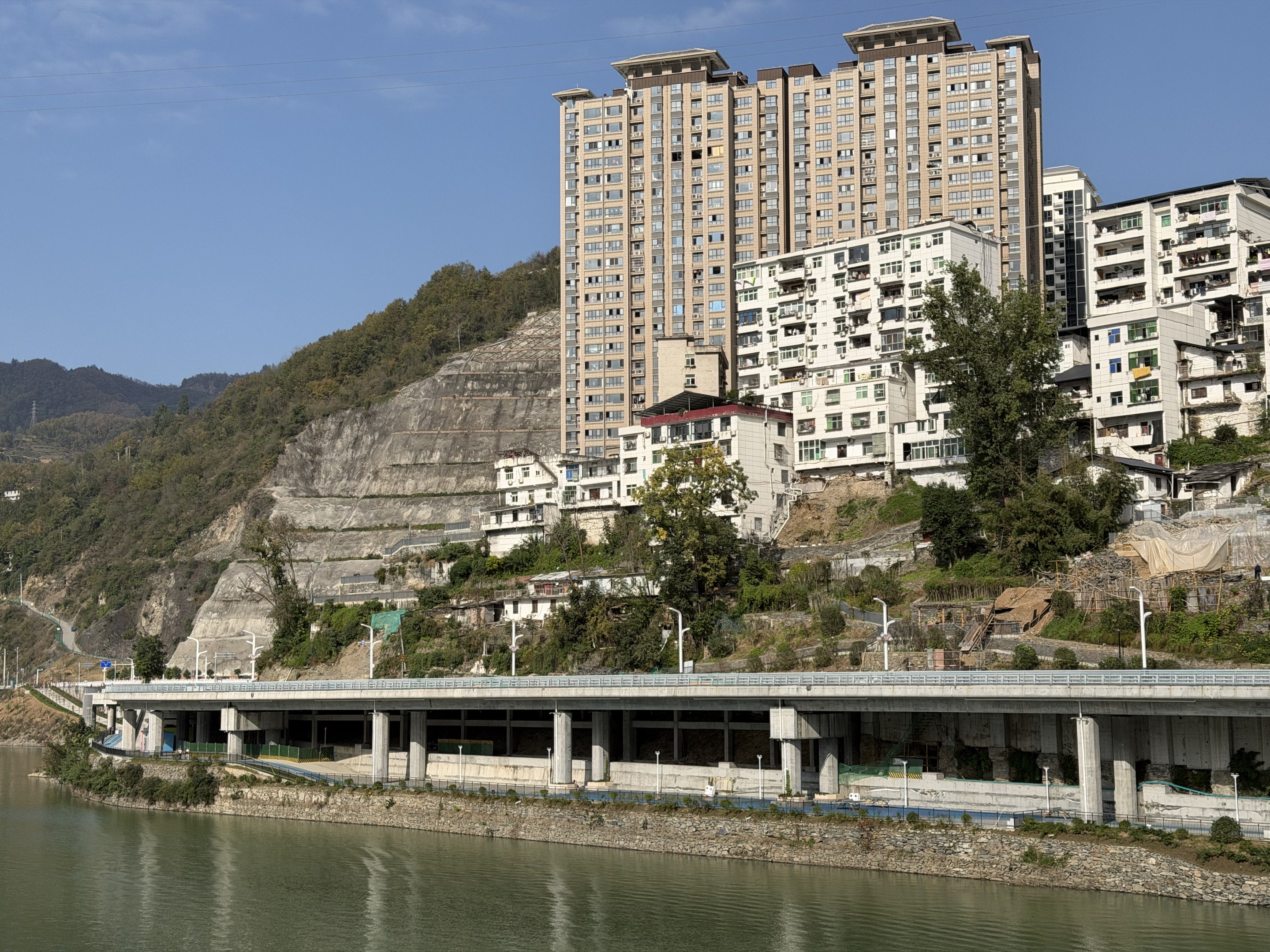 喜報(bào)！公司建項(xiàng)目榮獲陜西省市政工程最高質(zhì)量水平評(píng)價(jià)！